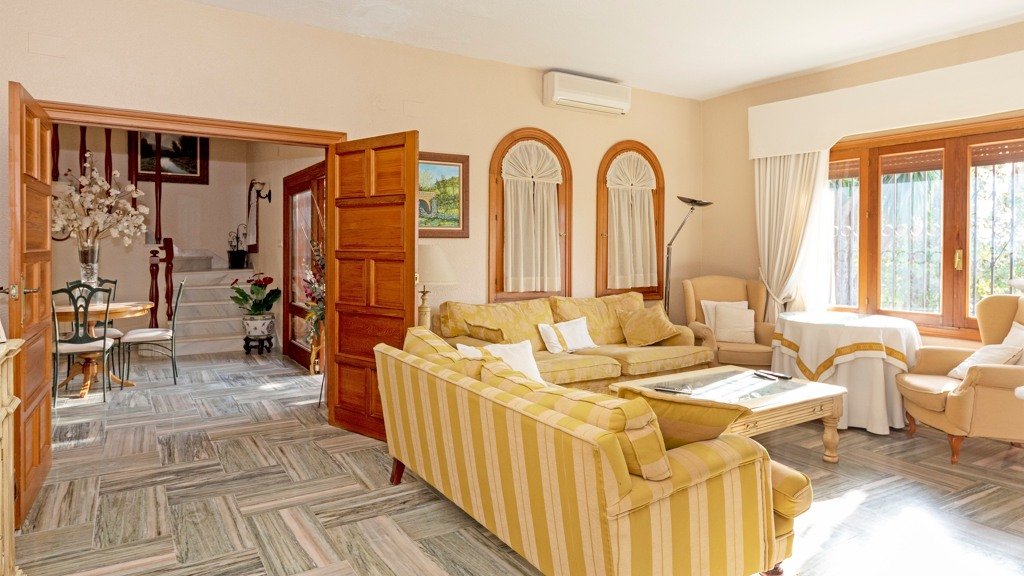 Villa in El Bosque, Cadiz, Spanien 5 Schlafzimmer, 320 m2 Nr. 3256