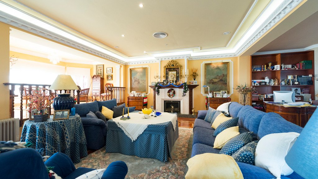 Villa in Malaga, Spanien 6 Schlafzimmer, 2148 m2 Nr. 3651