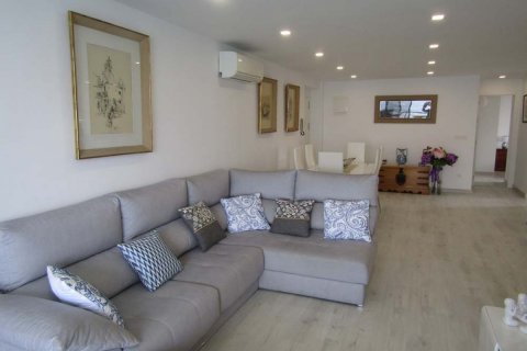 Apartment for sale in Benidorm, Alicante, Spain 3 bedrooms, 144 sq.m. No. 62815 - photo 9