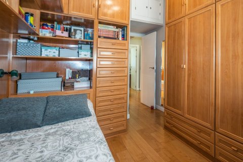 Apartment for sale in Madrid, Spain 3 bedrooms, 114 sq.m. No. 61093 - photo 20