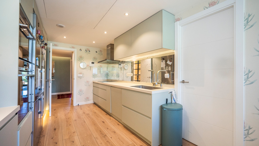 Apartament w Madrid, Hiszpania 5 sypialni, 203.5 mkw. nr 61082
