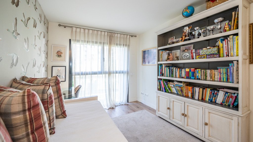 Apartament w Madrid, Hiszpania 5 sypialni, 203.5 mkw. nr 61082