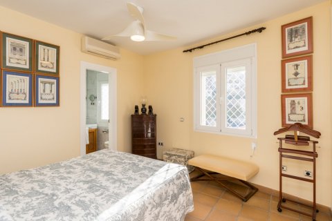 Villa for sale in Torre de Benagalbon, Malaga, Spain 8 bedrooms, 683 sq.m. No. 62296 - photo 21