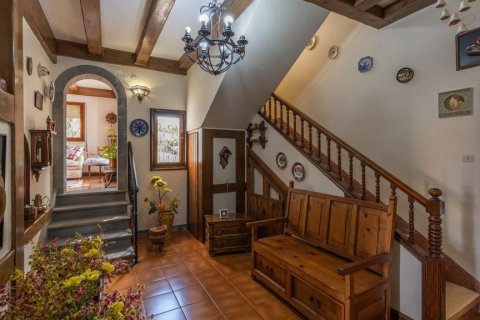 Villa for sale Tafira Alta, Gran Canaria, Spain 6 bedrooms, 542 sq.m. No. 62421 - photo 9