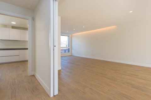 House for sale in Madrid, Spain 5 bedrooms, 367.8 sq.m. No. 62116 - photo 5