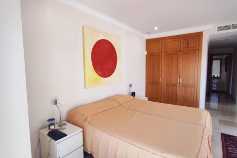 Villa for sale in Cadiz, Spain 6 bedrooms, 435 sq.m. No. 61980 - photo 24