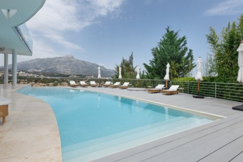 Villa for sale in Marbella, Malaga, Spain 7 bedrooms, 455.25 sq.m. No. 3223 - photo 3