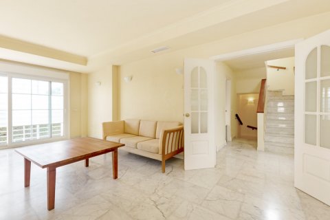 Villa for sale in Benalmadena, Malaga, Spain 3 bedrooms, 250 sq.m. No. 62187 - photo 14