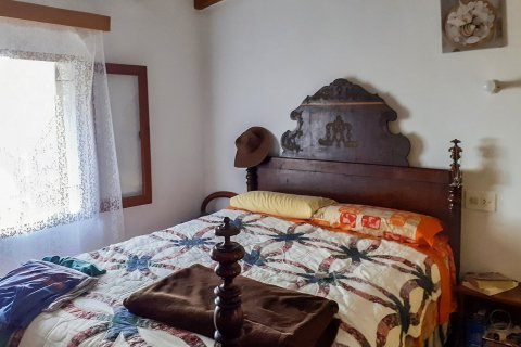 Finca for sale in Banyalbufar, Mallorca, Spain 4 bedrooms, 290 sq.m. No. 32599 - photo 6