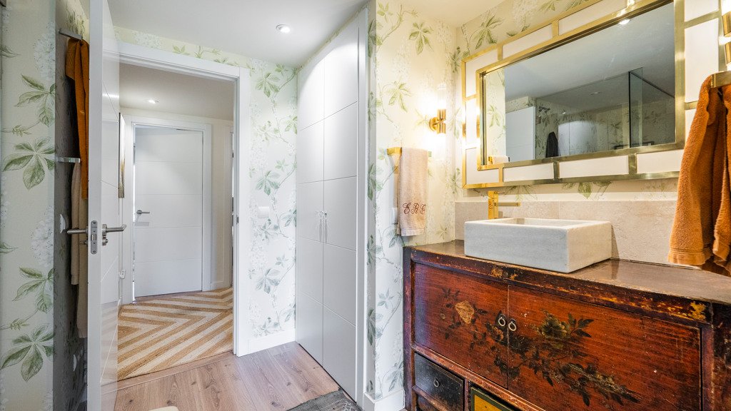 Apartament w Madrid, Hiszpania 5 sypialni, 203.5 mkw. nr 61082